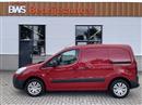  Diesel, 1560cc, 55kW, Handgeschakeld, Bedrijfswagens, Rood, 5-deurs