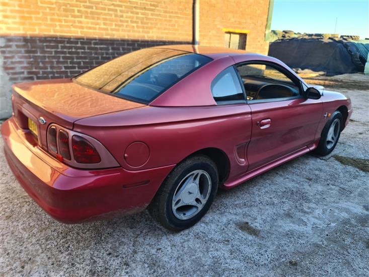 Grote foto ford mustang 3.8 v6 bj 1999 apk 5 2022 auto ford