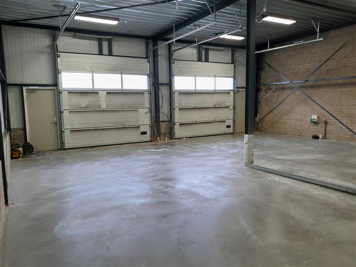 Grote foto garagebox xl te huur in dongen 50m2 20m2 bedrijfspanden garageboxen te huur