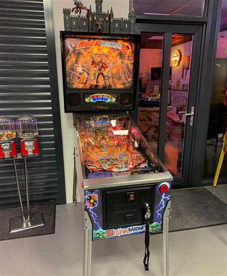 Grote foto medieval madness royal edition upgrades le diversen overige diversen