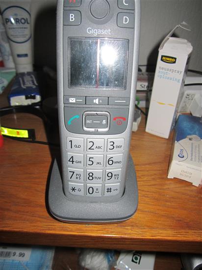 Grote foto gegaste direct telefoon telecommunicatie draadloze handsets