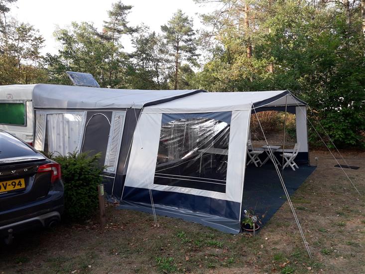 Grote foto 4 meter diepe vootent caravans en kamperen voortenten en luifels