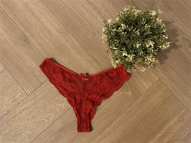 Grote foto rode kanten gebruikte slip erotiek lingerie overige