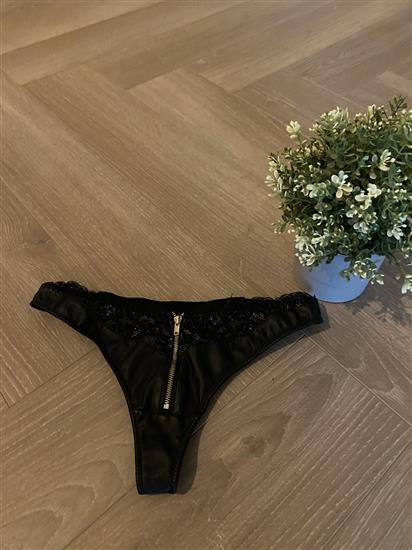 Grote foto mooie gedragen string erotiek lingerie overige