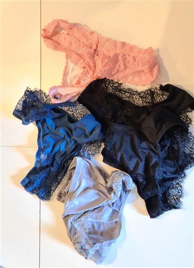 Grote foto gedragen slipjes erotiek lingerie overige