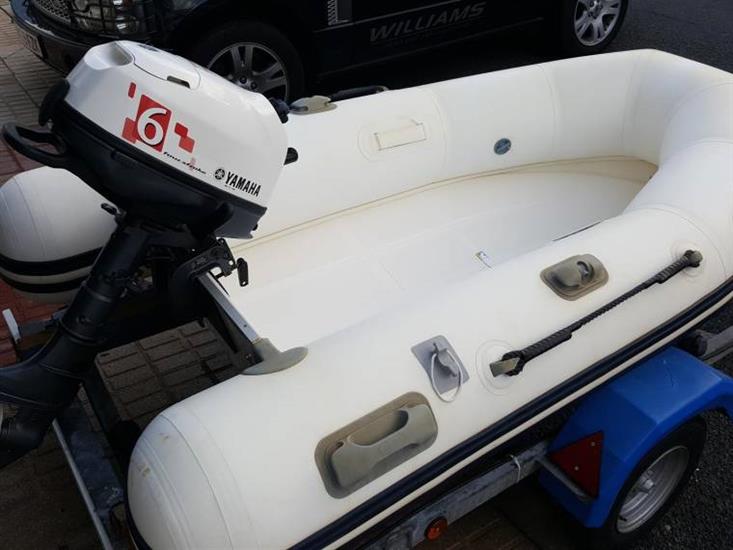 Grote foto valiant 240 dynamic 2010 rubberboot watersport en boten rubberboten