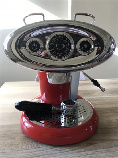 Grote foto illy nespresso koffie apparaat witgoed en apparatuur koffiemachines en espresso apparaten