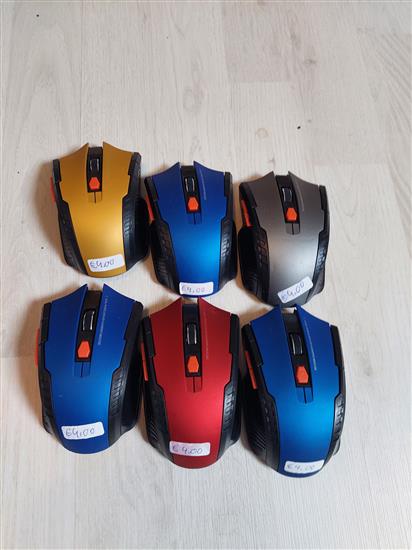 Grote foto verschillende muizen computers en software muizen en joysticks